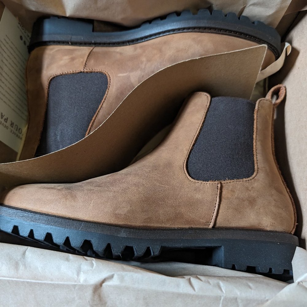 Portland Leather Goods Men's Chelsea Boot NIB